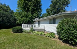 475 1st Avenue SW, Glenville, MN 56036