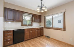 W183n8591 Lawrence Ct, Menomonee Falls, WI 53051