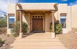 5225 Angel Fire Place, Las Cruces, NM 88011