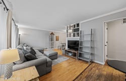 6 Linda Avenue, Colonia, NJ 07067
