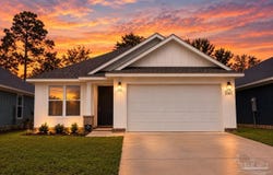 5361 Parkside Dr, Pace, FL 32571