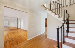 8 Cedar Place, Kings Park, NY 11754