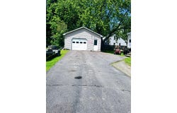 9 Locust Street, Madison, ME 04950