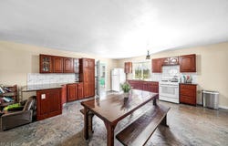 10453 Parkman Road, Garrettsville, OH 44231