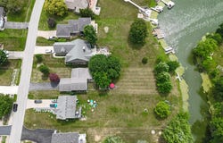 2155 Greenvalley Drive, Crown Point, IN 46307