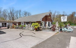69465 Main Road, Greenport, NY 11944