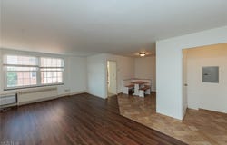 19201 Van Aken Boulevard unit: 513, Shaker Heights, OH 44122