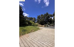 Frye ST, Oakland, CA 94602