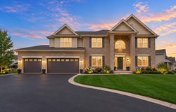 1501 OAKFOREST Drive, Rockford, IL 61107