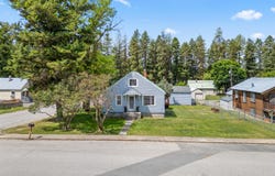 680 CEDAR ST, COLVILLE, WA 99114