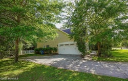 196 Marina Wynd Way, Sneads Ferry, NC 28460