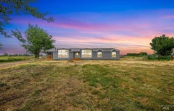 30556 Pet Ln, Parma, ID 83660