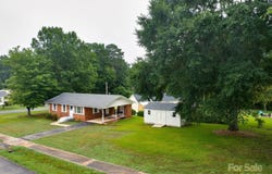 126 E Parkwood Street, Stanley, NC 28164