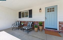 414 Castello Rd, Lafayette, CA 94549