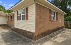 533 W College Street, Warsaw, NC 28398