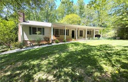 191 Valleyview Street, Elkin, NC 28621