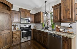 7907 W 59th Terrace, Merriam, KS 66202
