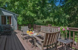 4 LOW Road, NEW HOPE, PA 18938