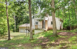 233 CONGO NIANTIC ROAD, BARTO, PA 19504