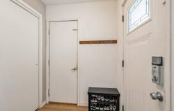 6032 NE Oakwood Ave, CedarRapids, IA 52402