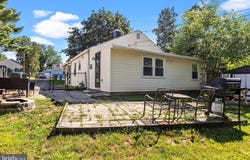 2637 BARNES AVENUE, ABINGTON, PA 19001