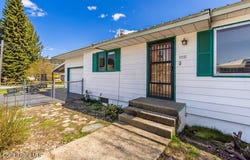 203 S 1st St, Osburn, ID 83849