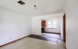 808 N Markwell Avenue, Moore, OK 73160