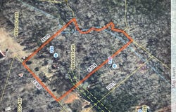 146 Teta Ln, Hodges, SC 29653
