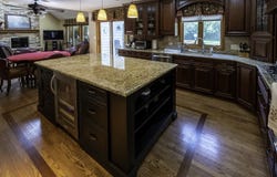 4214 Venard Road, Downers Grove, IL 60515