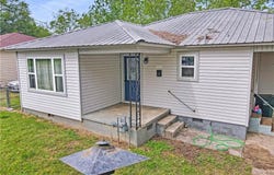 681  N Pine  AVE, Booneville, AR 72927
