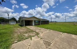 1300 Maplewood Street, Clarksdale, MS 38614