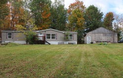 3 Dore Lane, Madison, ME 04950