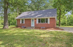 9725 E 46th Street, Indianapolis, IN 46235