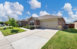 1224 Briar Hill Drive, Denton, TX 76207