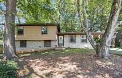 5762 Northspring Drive, Ellenwood, GA 30294