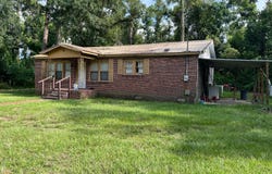 611 NW NOBLES FERRY ROAD, Live Oak, FL 32064