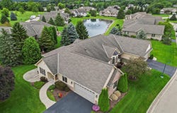 207 Eagles Cove Cir, North Prairie, WI 53153