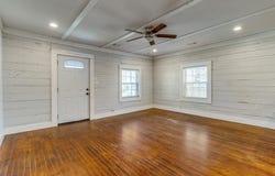 1110 Chestnut Street, Bonham, TX 75418