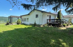 17 Sunrise Lane, Lawrenceville, PA 16929