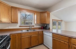 1815  N Woolsey  AVE, Fayetteville, AR 72703