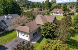 324 Sims Circle, Hiawassee, GA 30546
