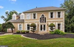 19 COBBLESTONE COURT, RICHBORO, PA 18954