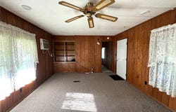 1515 Lee Ln, Grove City Boro, PA 16127