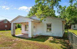 2005 Tower Hill Road, Kinston, NC 28501