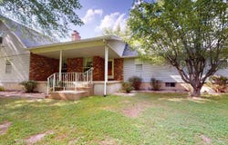 30062 Backbone, Sedalia, MO 65301