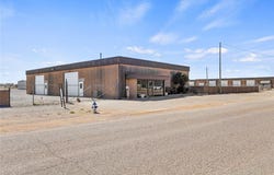 1101 E Loomis Road, Weatherford, OK 73096
