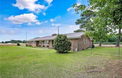 2547 Red Springs Road, Raeford, NC 28376