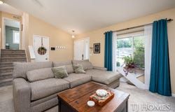 655 Sandhurst Drive SE, Grand Rapids, MI 49548