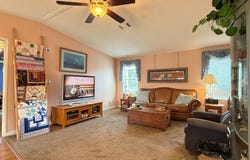 411 Coast Line Way, Valrico, FL 33594