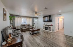 4001 DONALD Road SW, Albuquerque, NM 87105